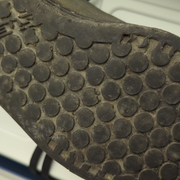 Five Ten bike shoes - Picture 5 of 11